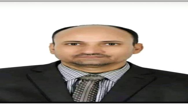 المستشار ناصر زيد اليوسفي يعزي الأخ عوض ثابت بن الشيخ أحمد العبدلي بوفاة والده                                                                                              ٠